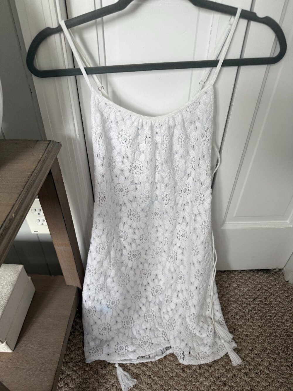 Amita Naithani Embroidered Cotton Voile Dress Swim Cover Size Small In White NEW